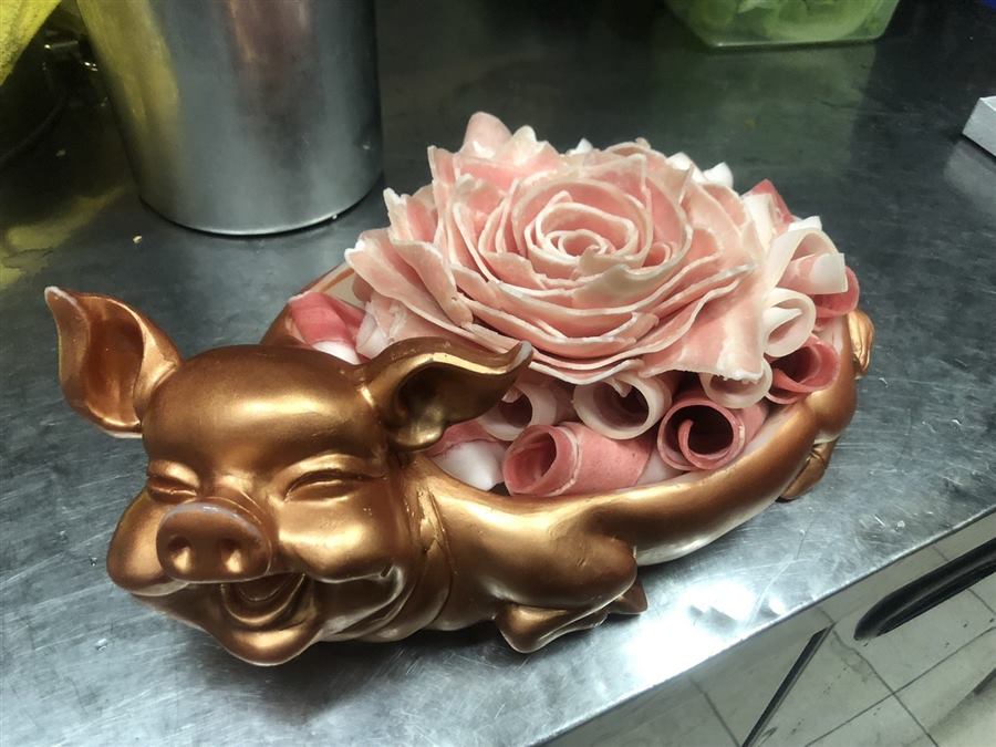 崔神霸氣鍋 金豬肉盤